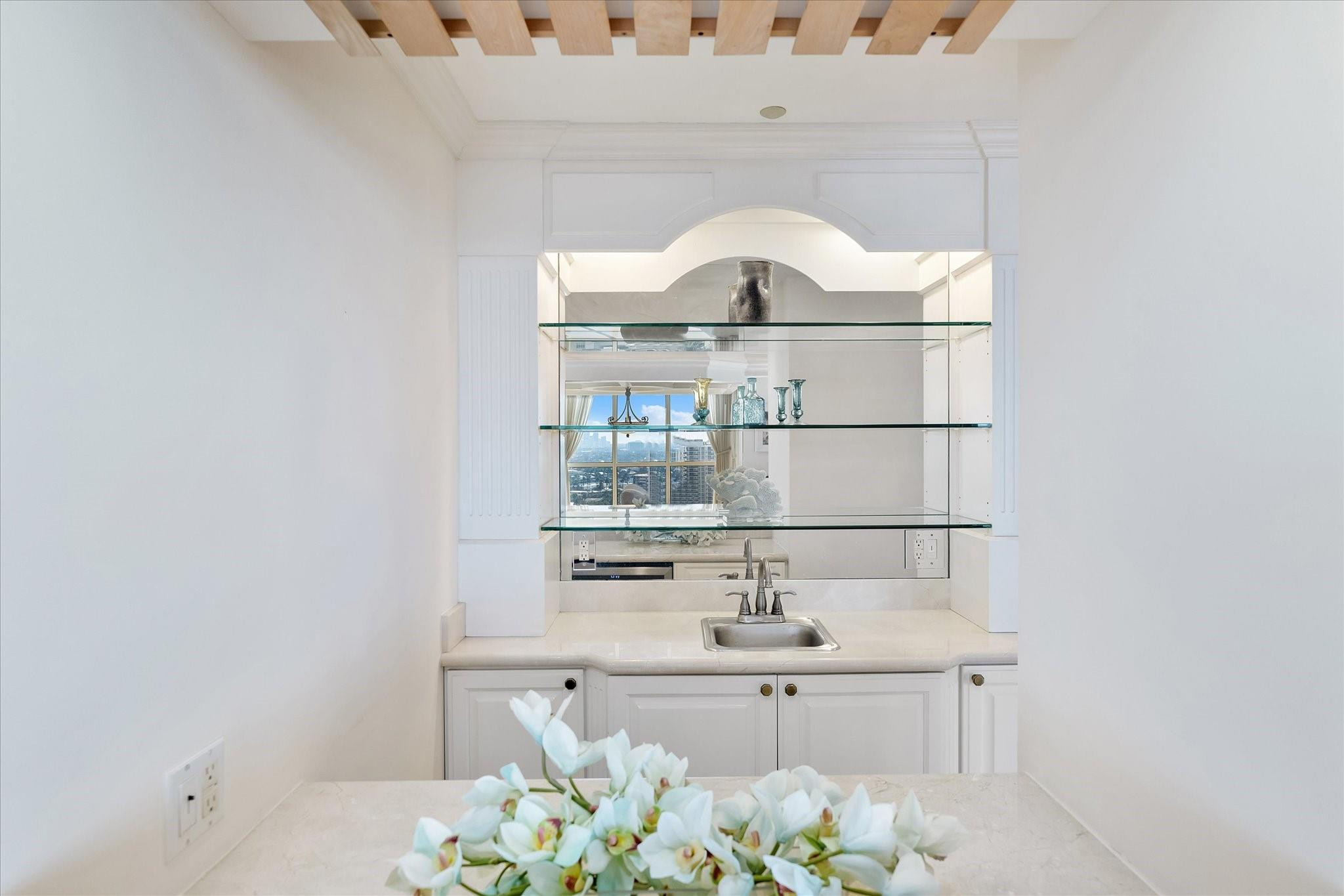 3100 N Ocean #1910 Fort Lauderdale, FL 33308