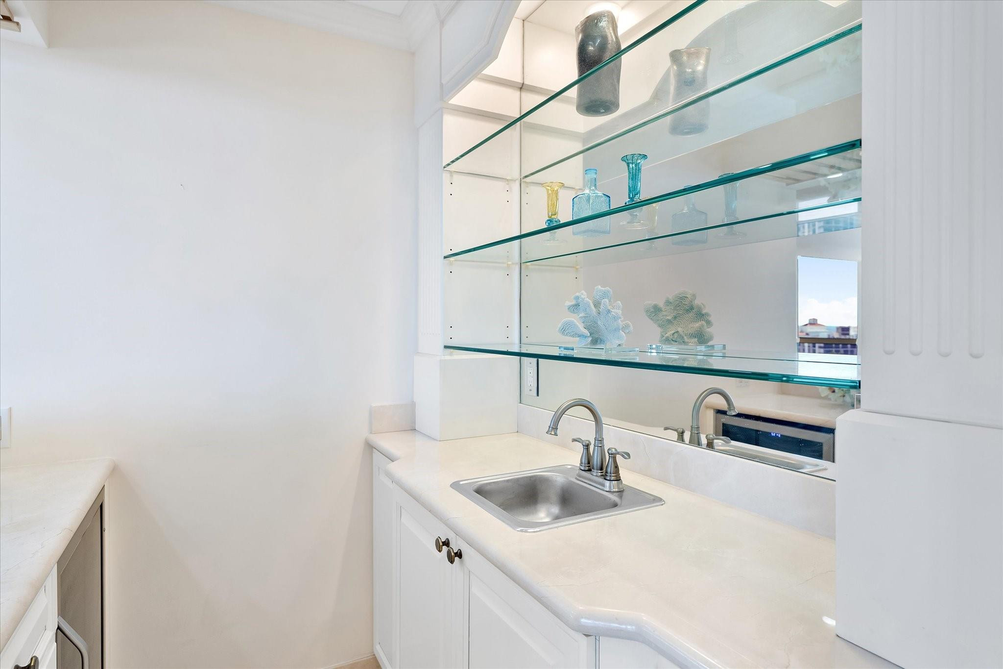 3100 N Ocean #1910 Fort Lauderdale, FL 33308