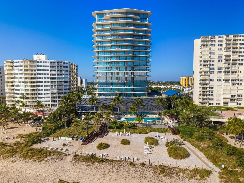 730 N Ocean #801 Pompano Beach, FL 33062