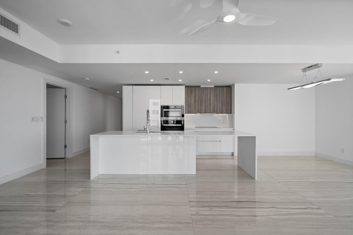 730 N Ocean #801 Pompano Beach, FL 33062