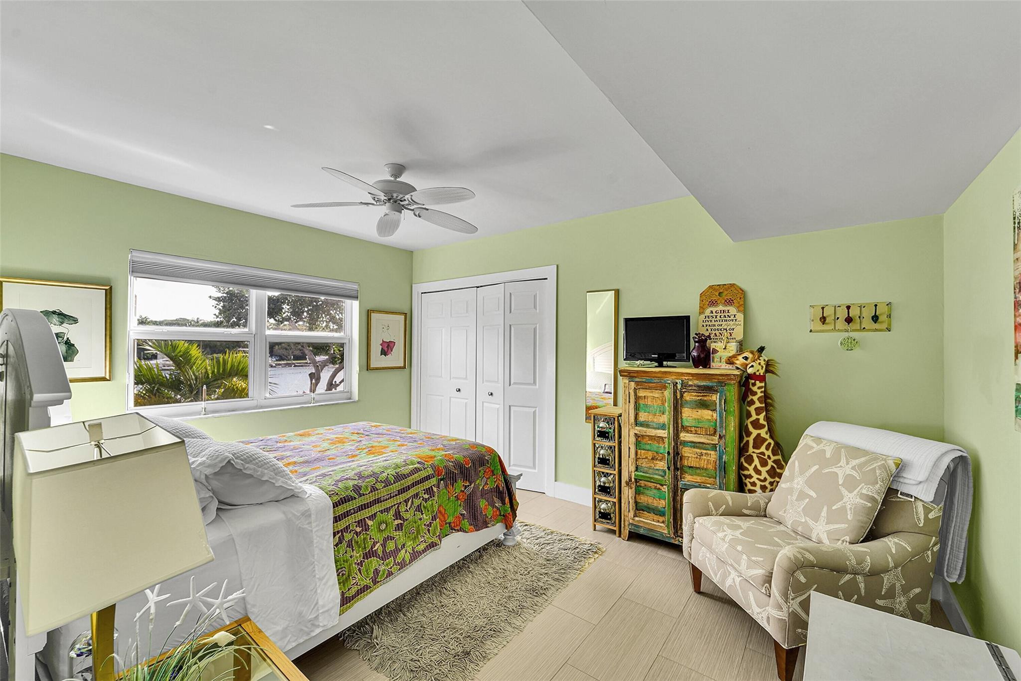 3050 NE 48th #206 Lighthouse Point, FL 33064