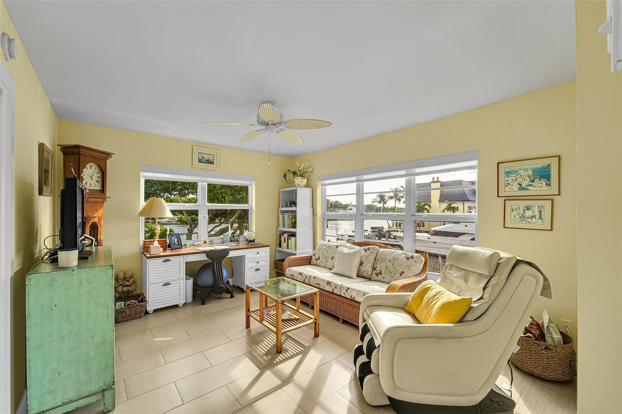 3050 NE 48th #206 Lighthouse Point, FL 33064