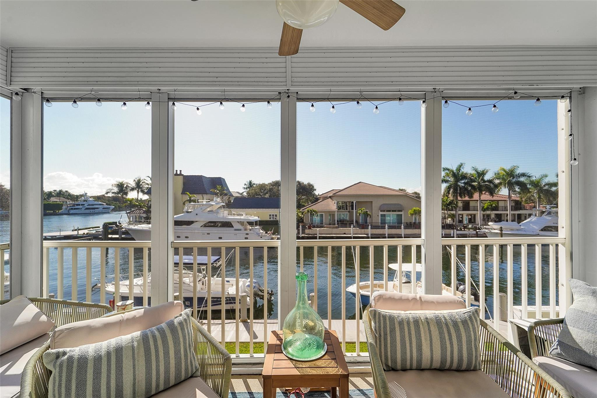 3050 NE 48th #206 Lighthouse Point, FL 33064