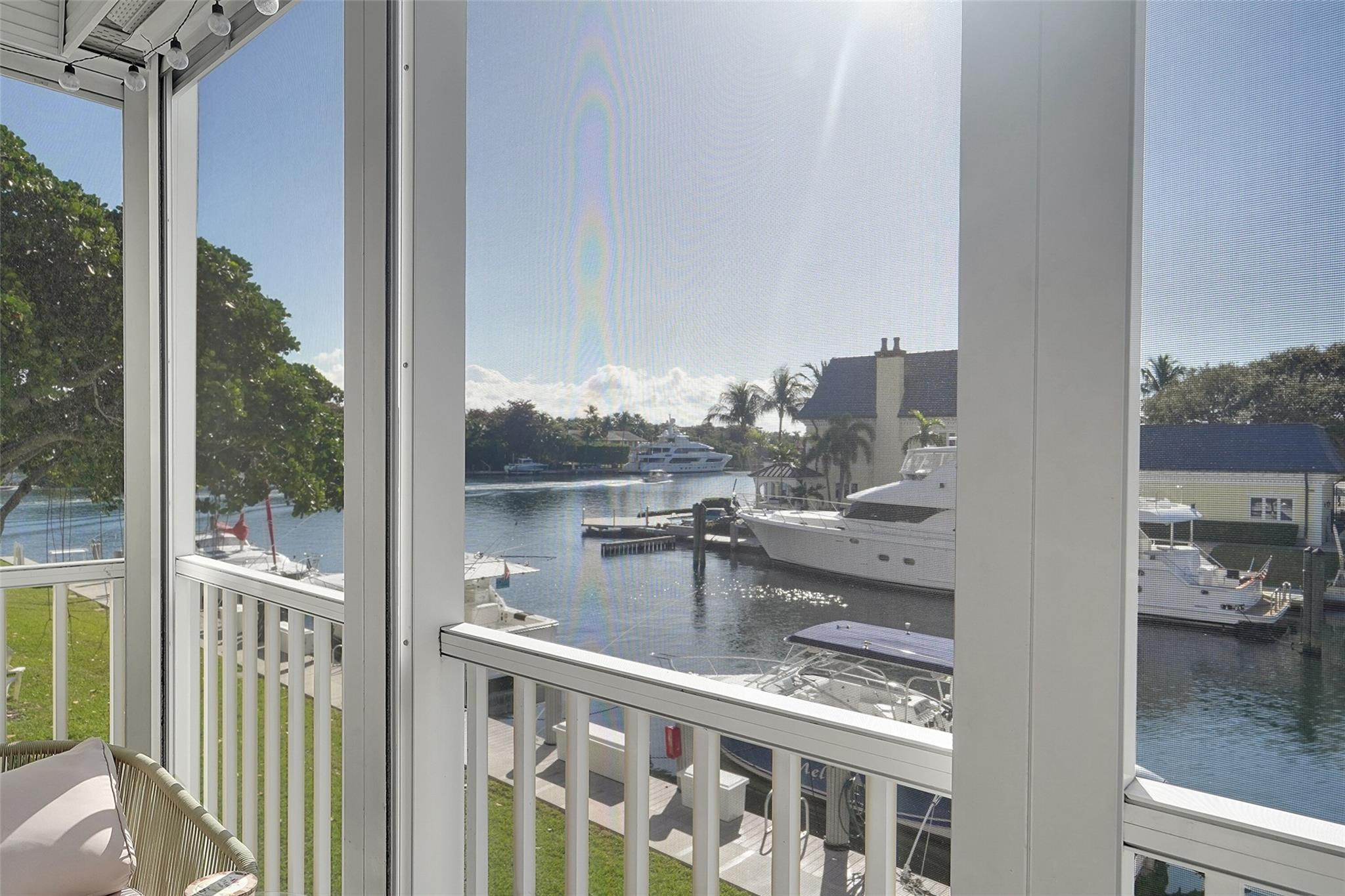 3050 NE 48th #206 Lighthouse Point, FL 33064