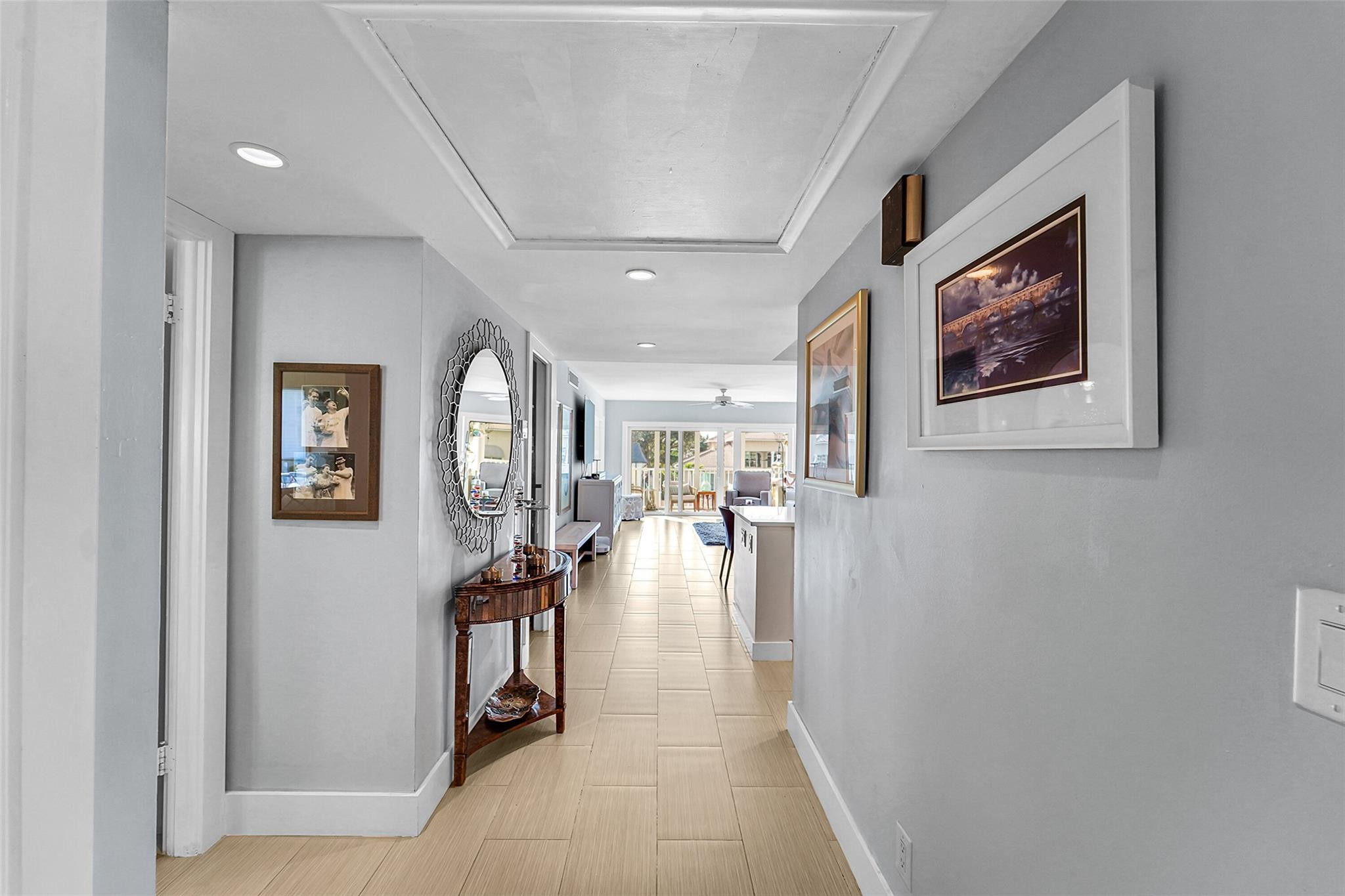 3050 NE 48th #206 Lighthouse Point, FL 33064