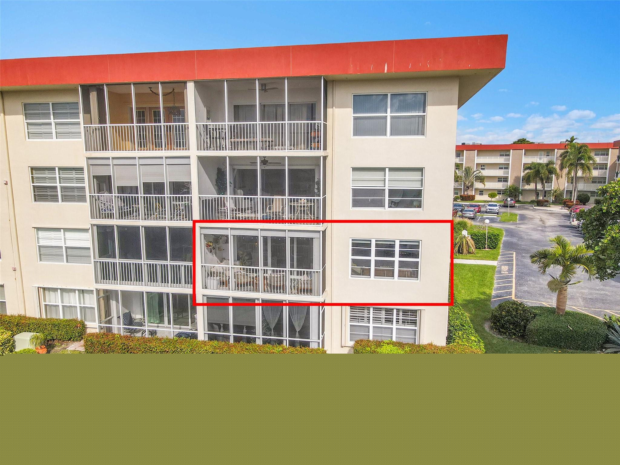 3050 NE 48th #206 Lighthouse Point, FL 33064