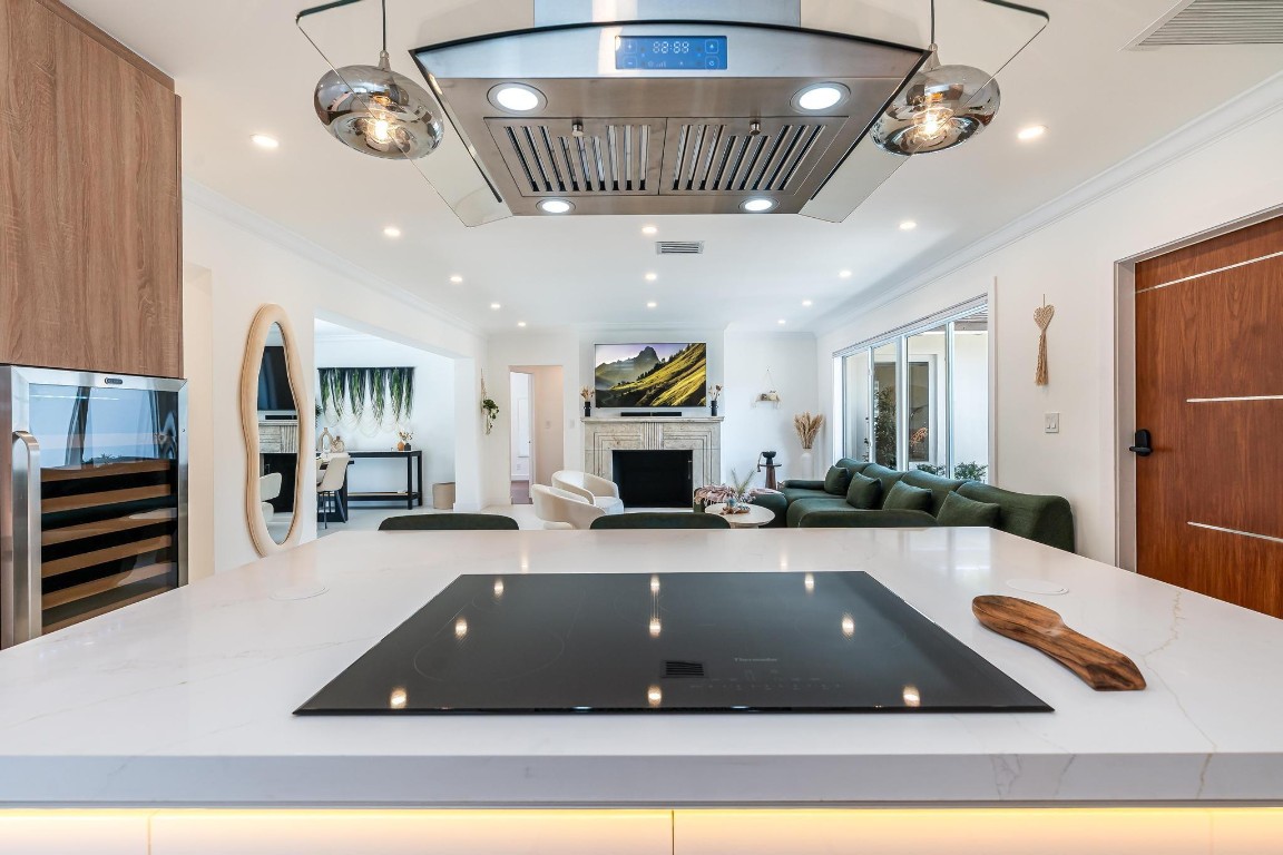 616 NE 16th Fort Lauderdale, FL 33304