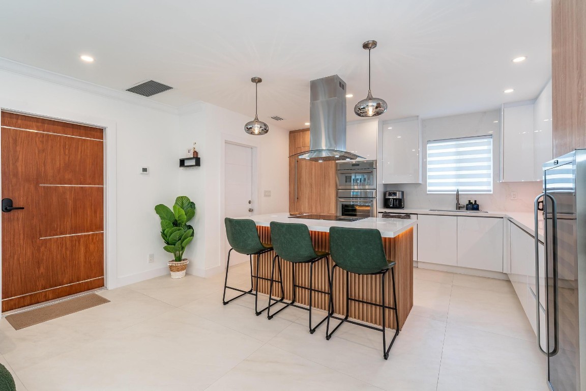 616 NE 16th Fort Lauderdale, FL 33304