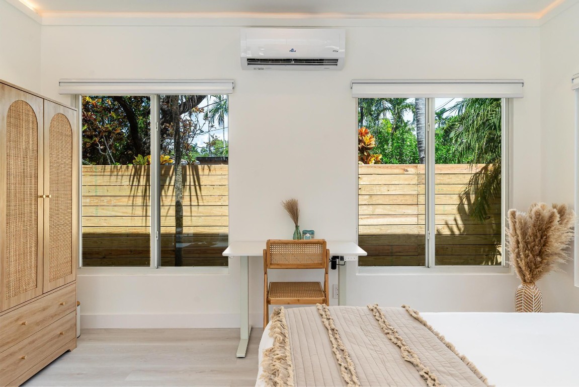 616 NE 16th Fort Lauderdale, FL 33304