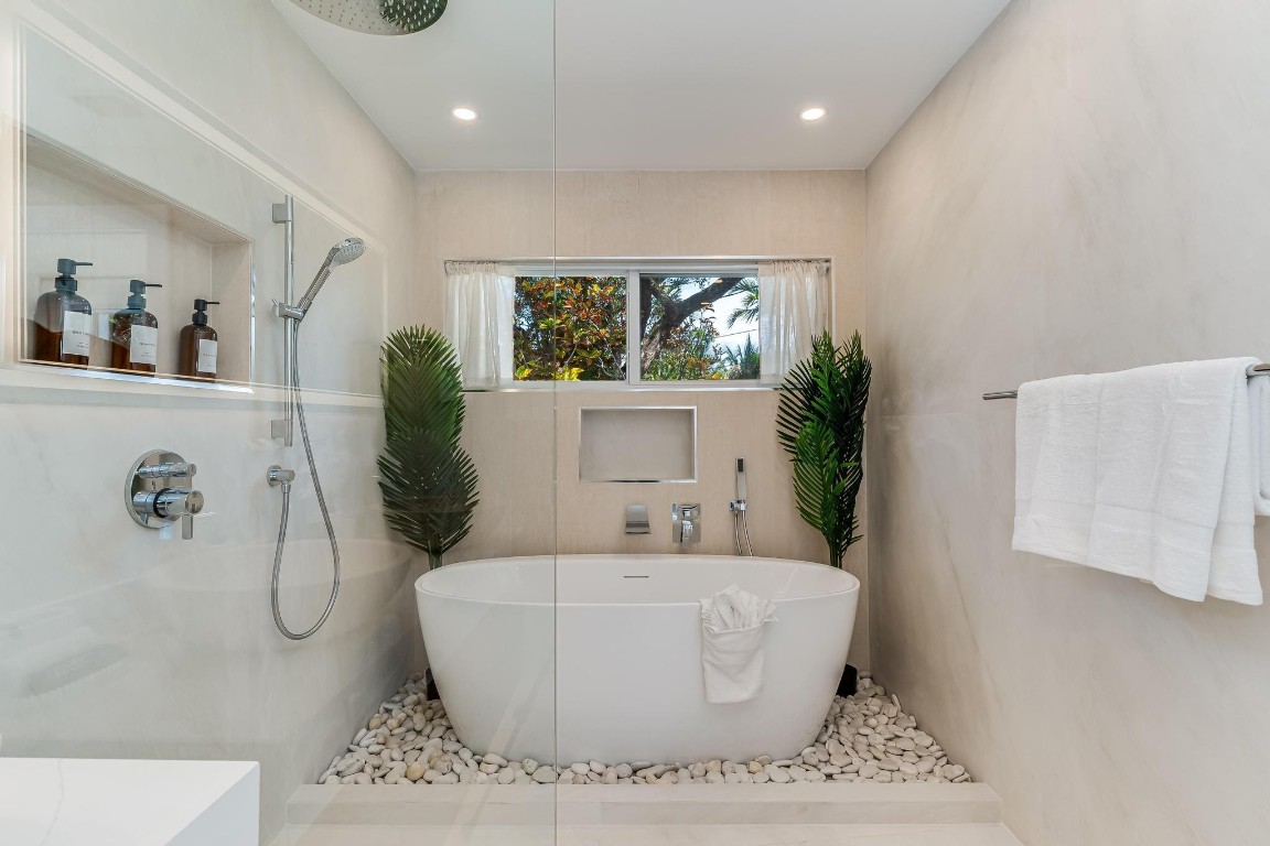 616 NE 16th Fort Lauderdale, FL 33304