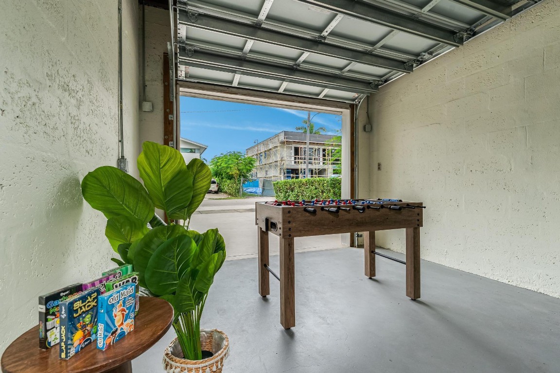 616 NE 16th Fort Lauderdale, FL 33304