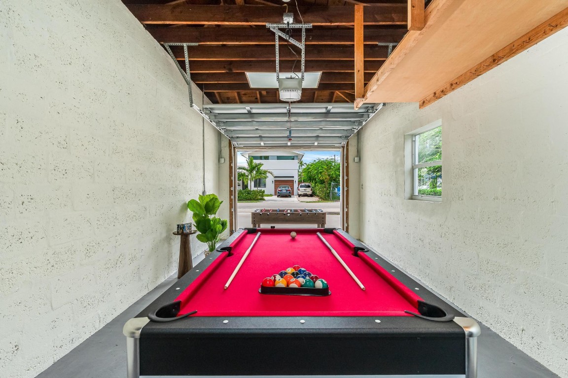 616 NE 16th Fort Lauderdale, FL 33304