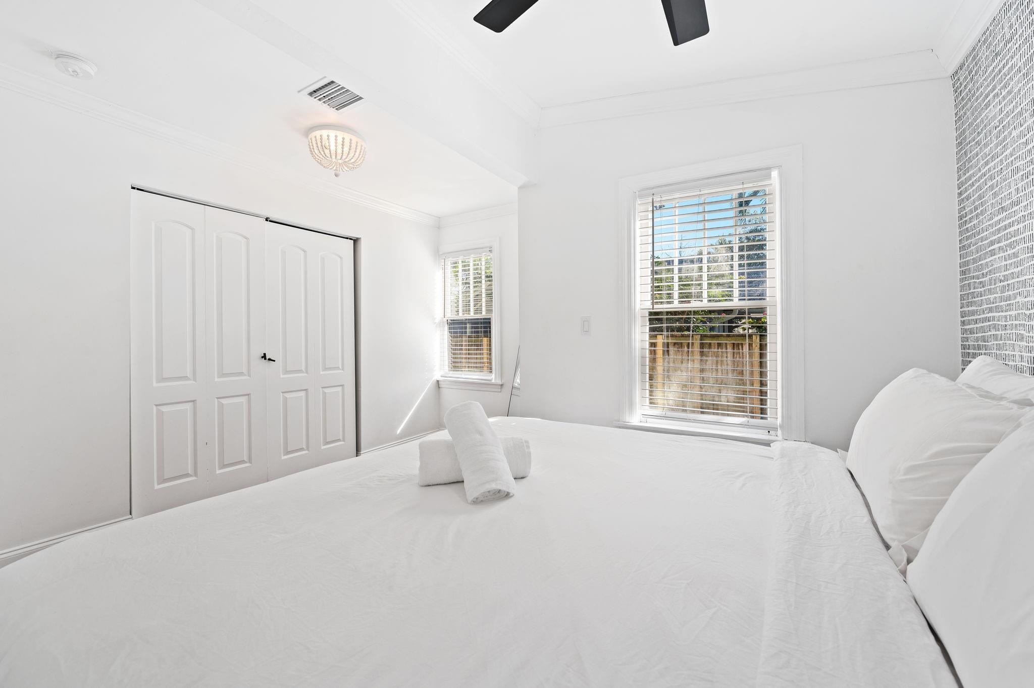 713 NE 17th Fort Lauderdale, FL 33304