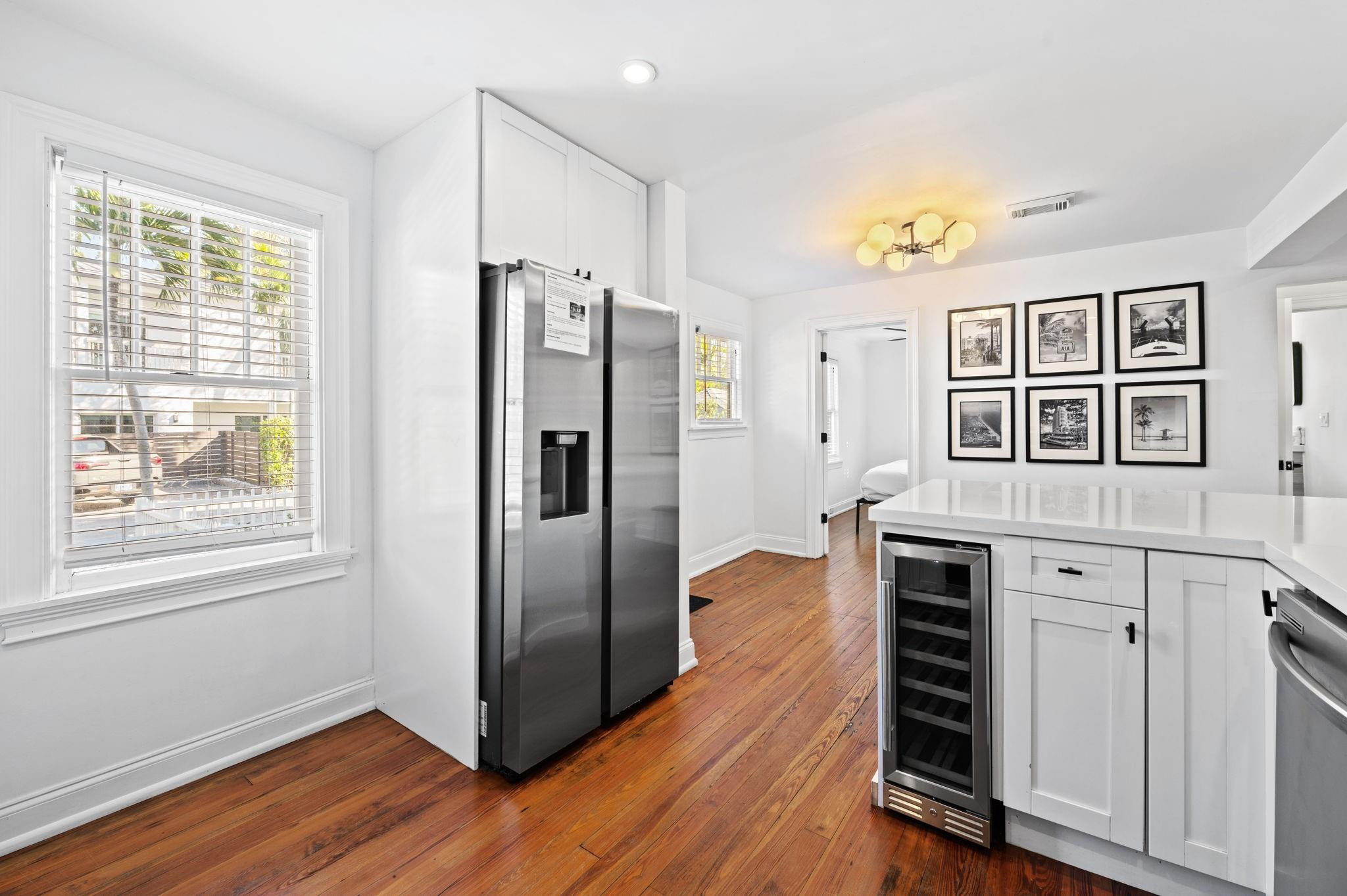 713 NE 17th Fort Lauderdale, FL 33304