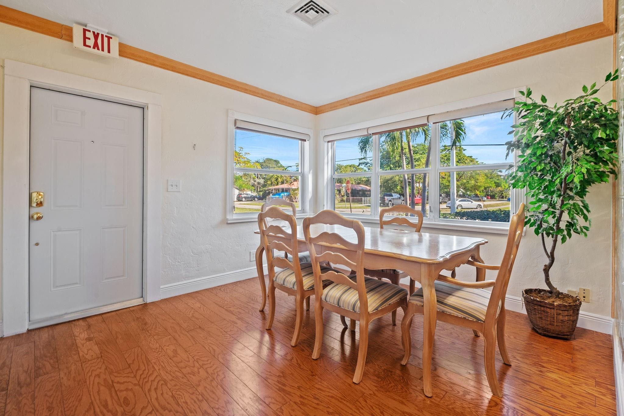 1901 SE 4th Fort Lauderdale, FL 33316