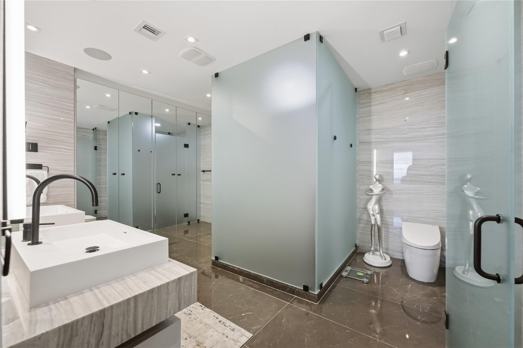 2200 N Ocean #S706 Fort Lauderdale, FL 33305