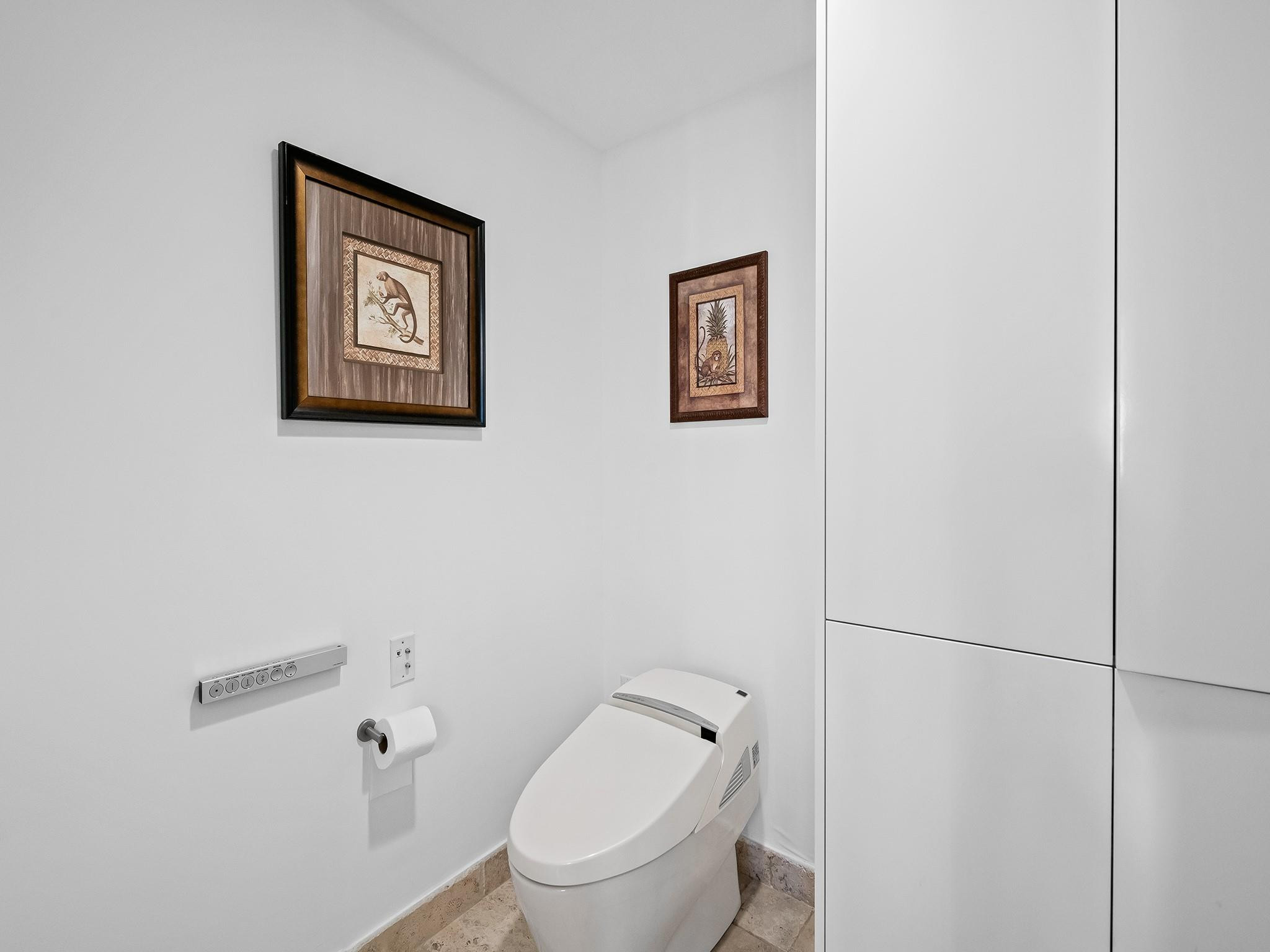 333 Las Olas #910 Fort Lauderdale, FL 33301