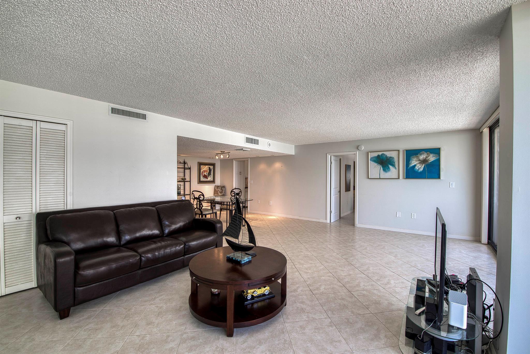 4200 N Ocean Dr #1-1405,Singer Island, FL 33404