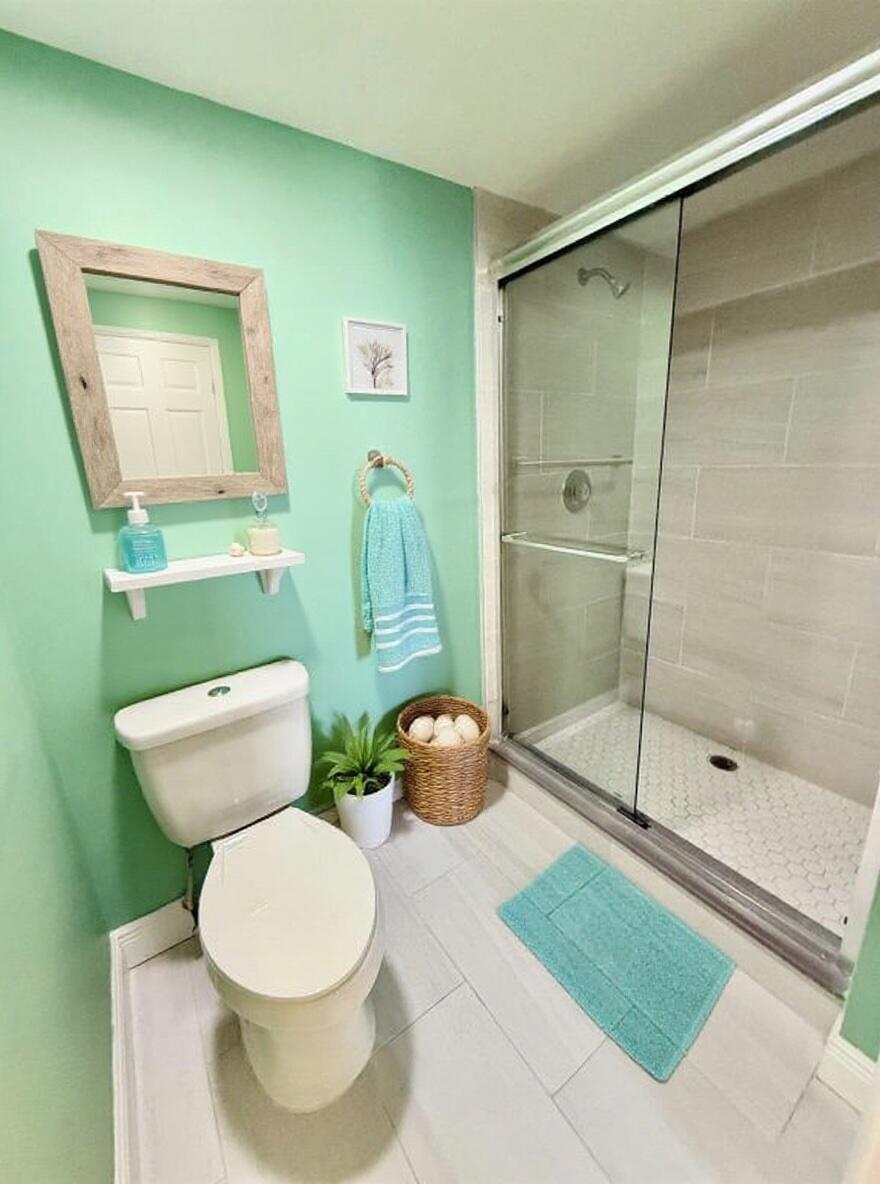 601 Seafarer Cir #504 Jupiter, FL 33477