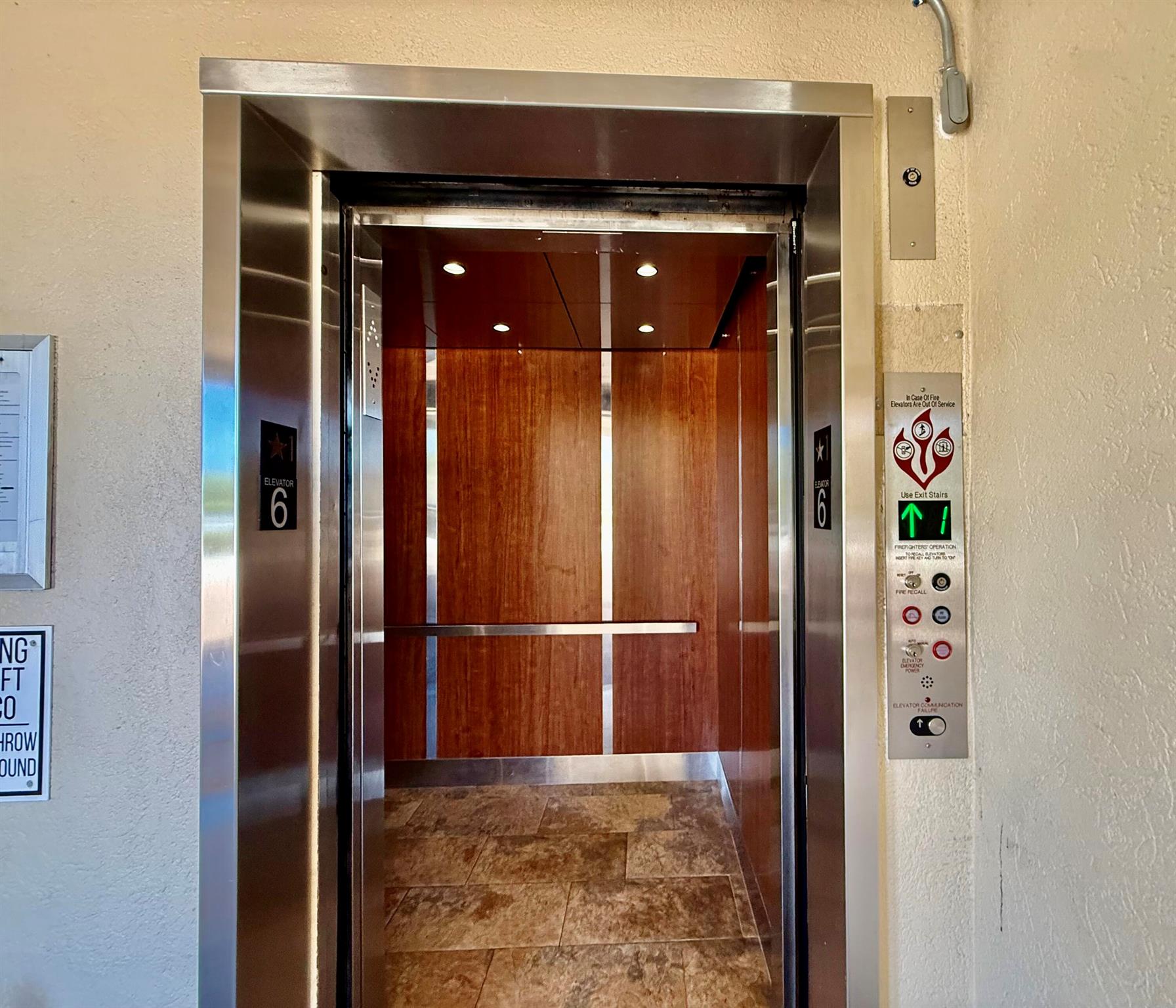 601 Seafarer Cir #504 Jupiter, FL 33477