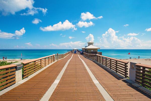 601 Seafarer Cir #504 Jupiter, FL 33477