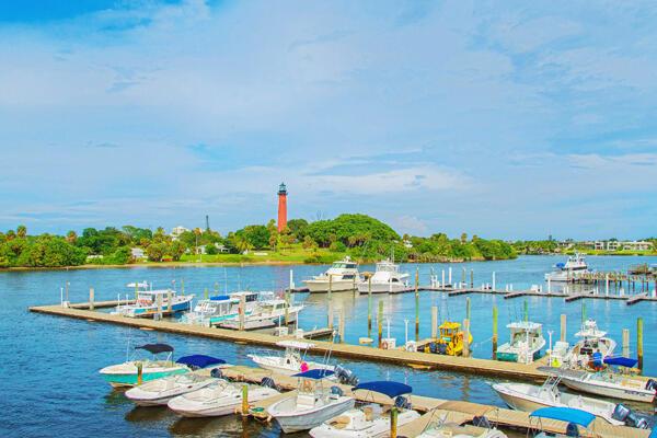 601 Seafarer Cir #504 Jupiter, FL 33477