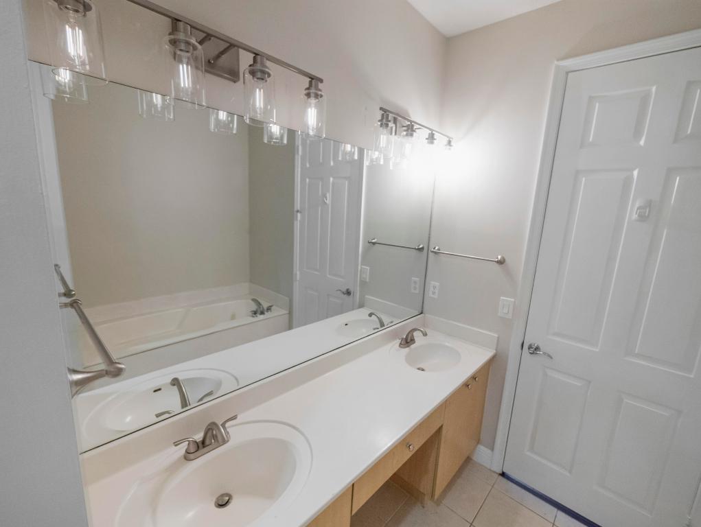 148 Morning Dew Cir Jupiter, FL 33458