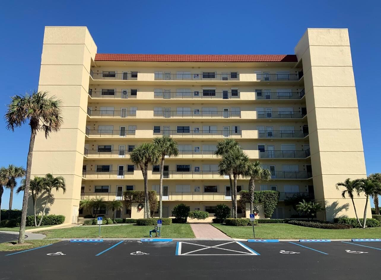 7420 S Ocean Dr #812