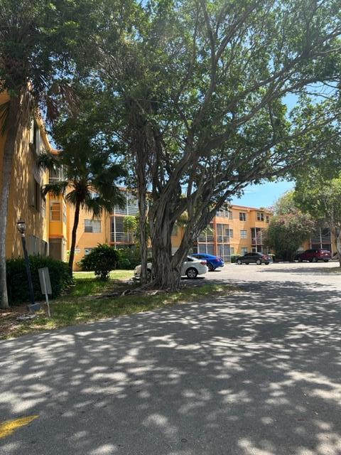 4304 NW 9th Ave #1-2a