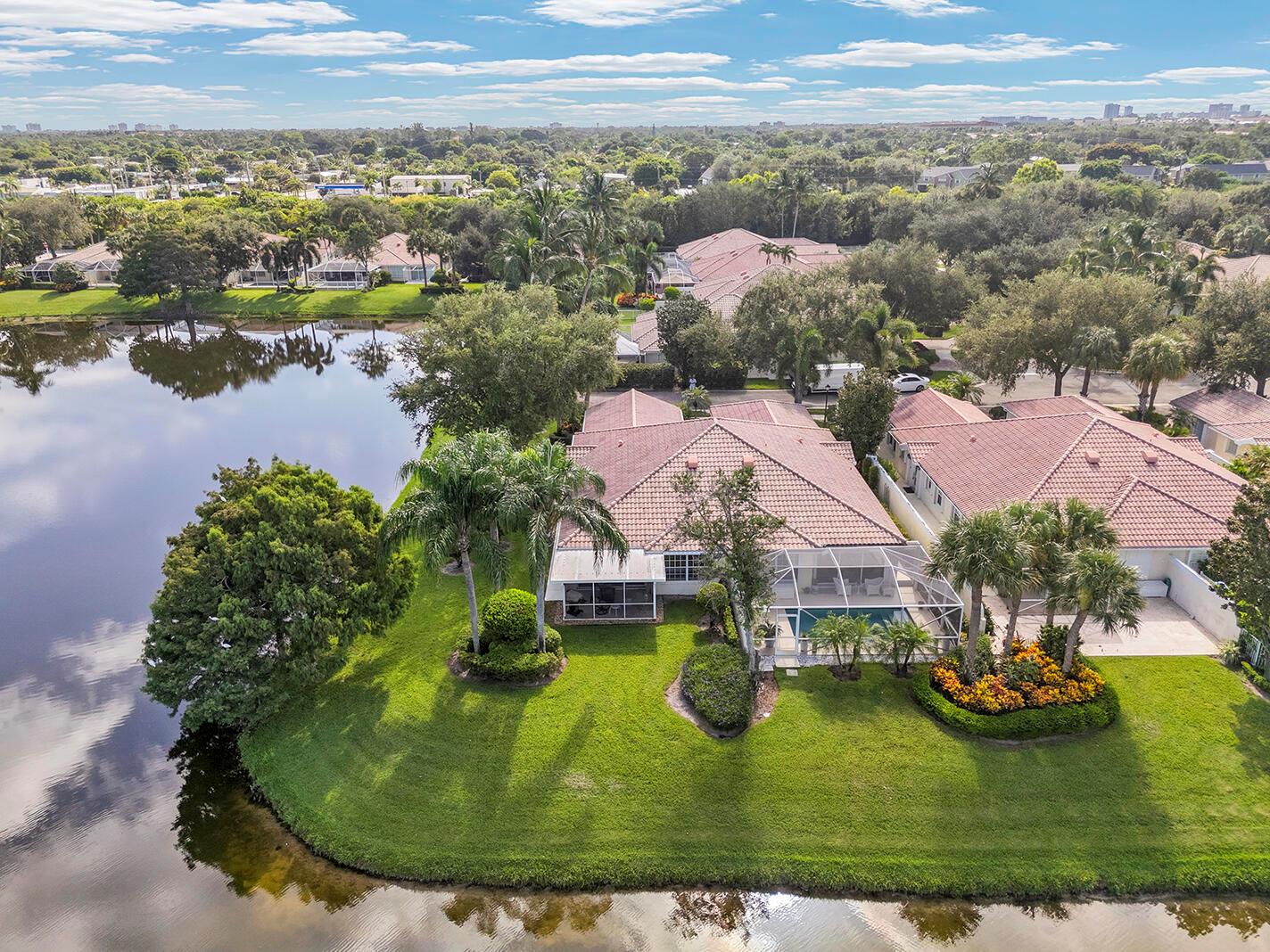 935 Magdalena Rd