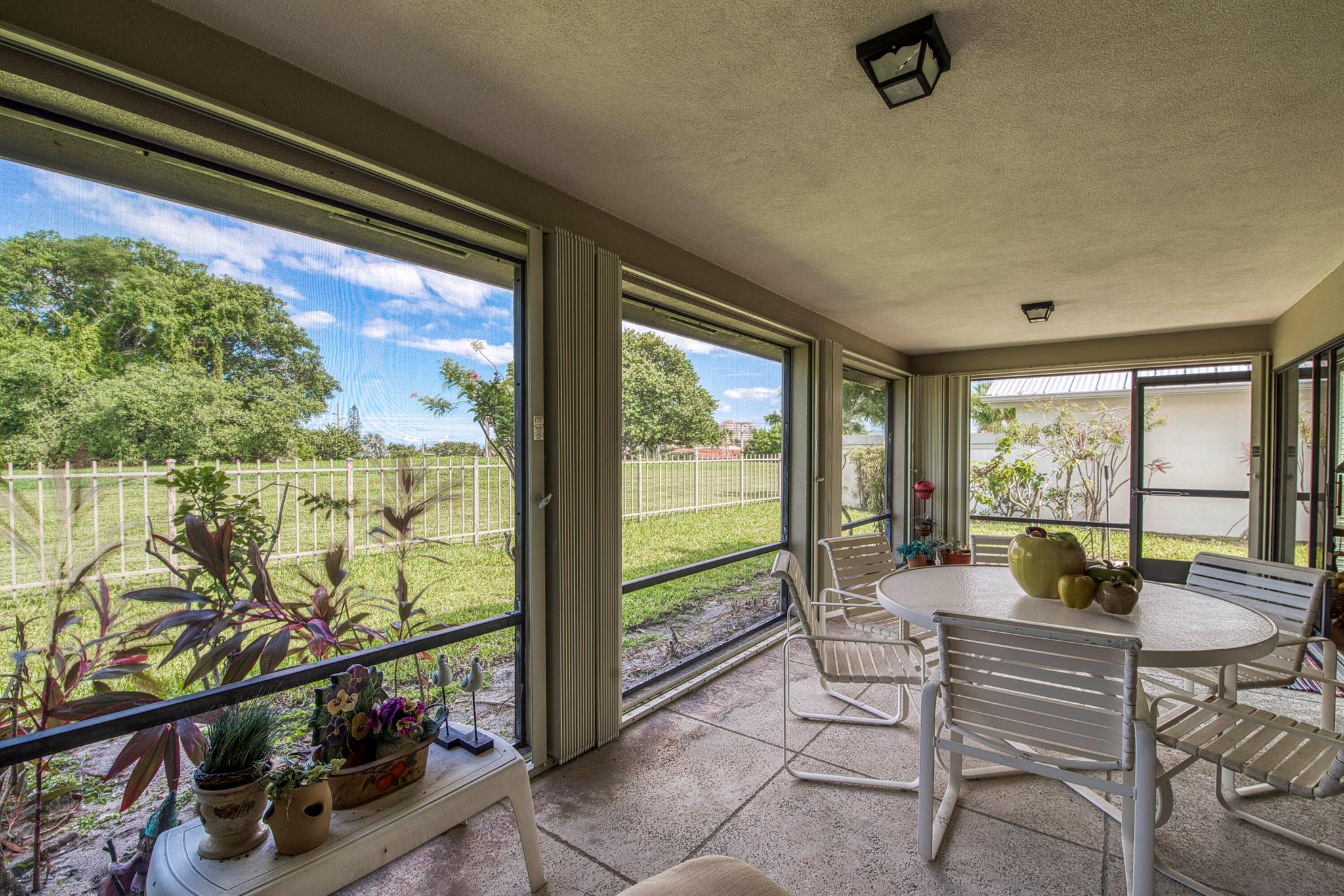 153 Ridge Rd Jupiter, FL 33477