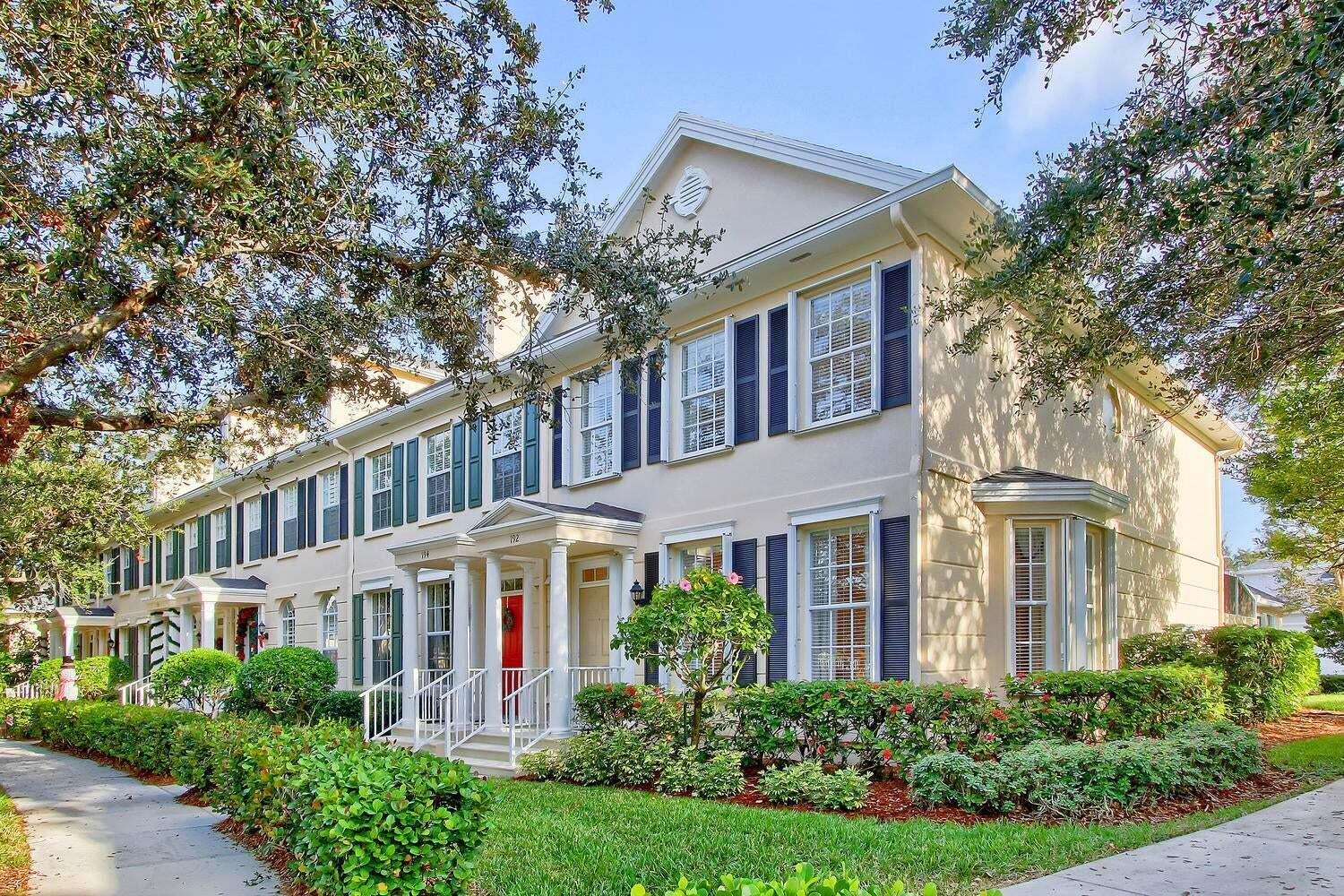 192 Poinciana Dr