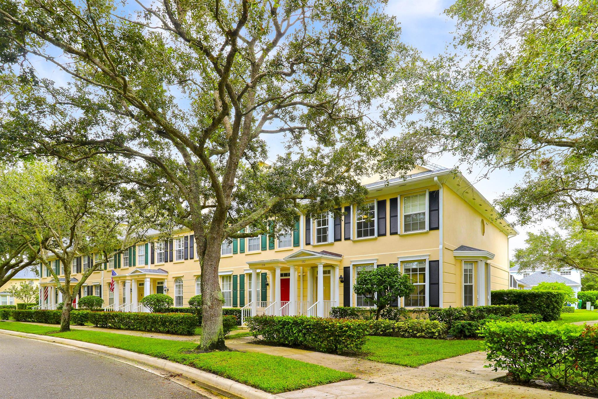 192 Poinciana Dr Jupiter, FL 33458