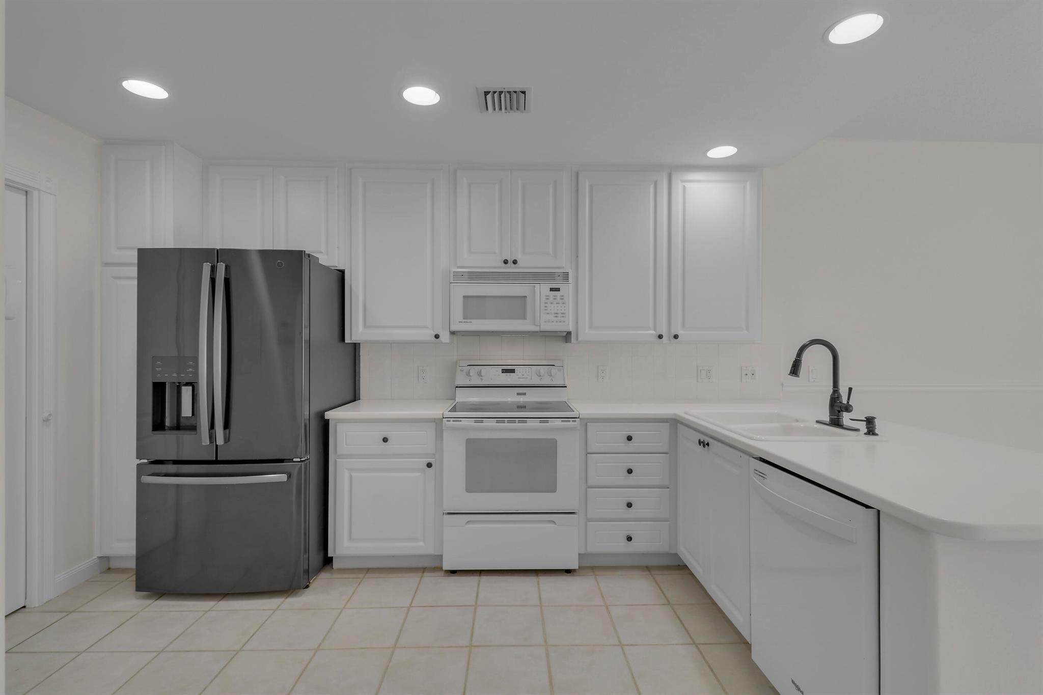 192 Poinciana Dr Jupiter, FL 33458