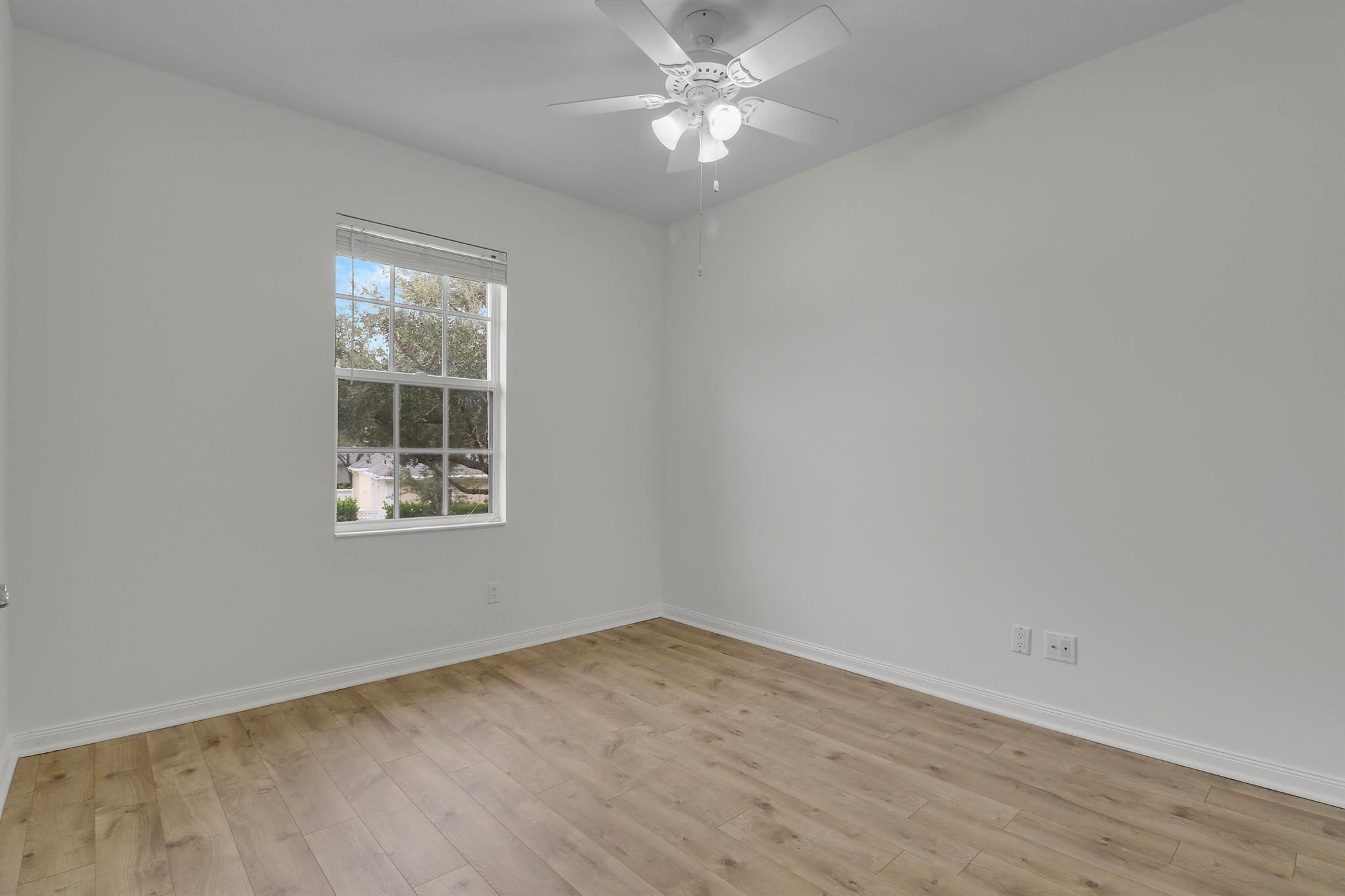 192 Poinciana Dr Jupiter, FL 33458