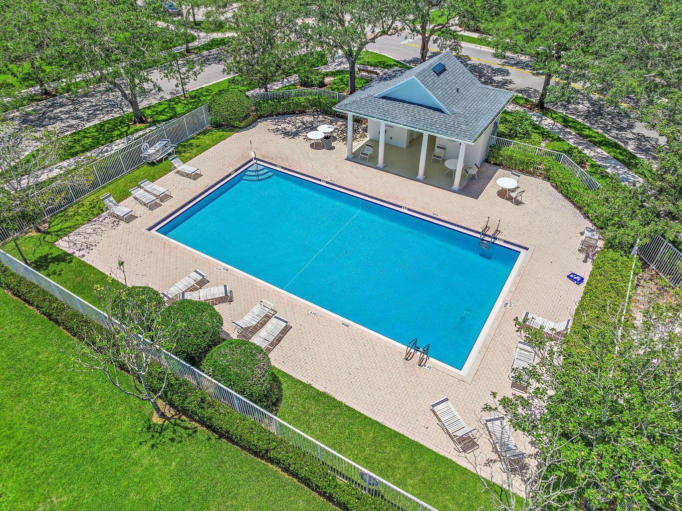 192 Poinciana Dr Jupiter, FL 33458