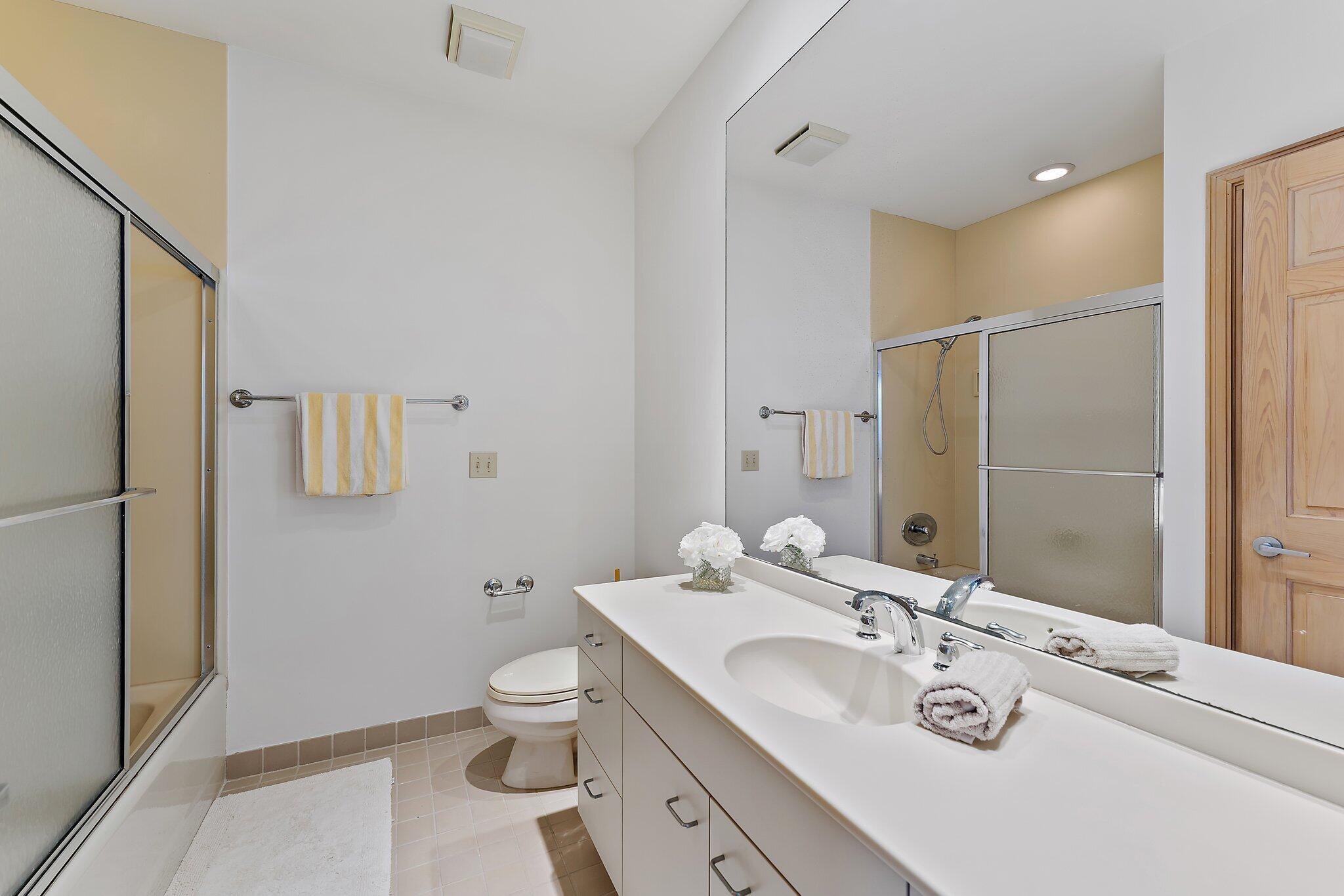 1454 Point Way North Palm Beach, FL 33408