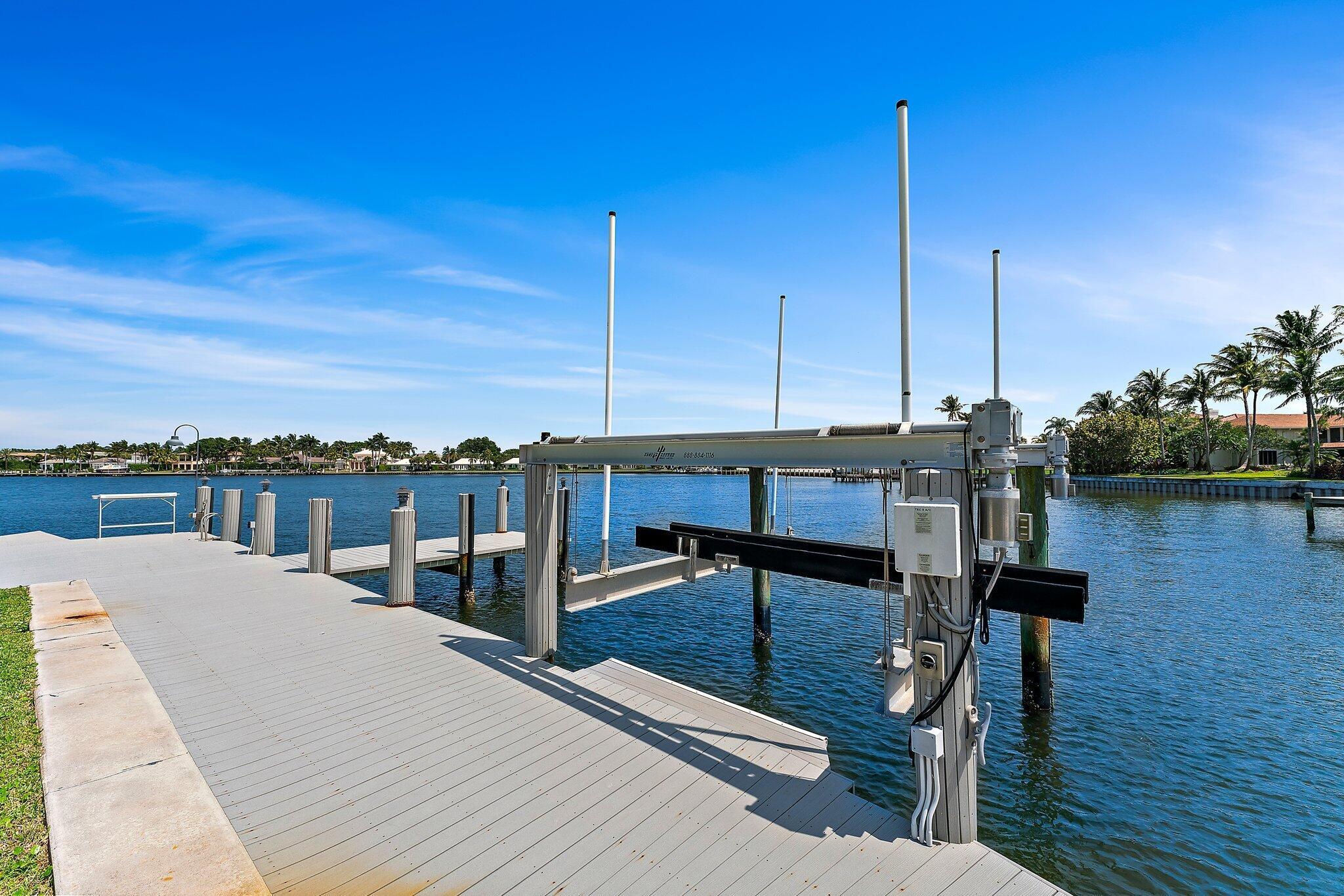 1454 Point Way North Palm Beach, FL 33408