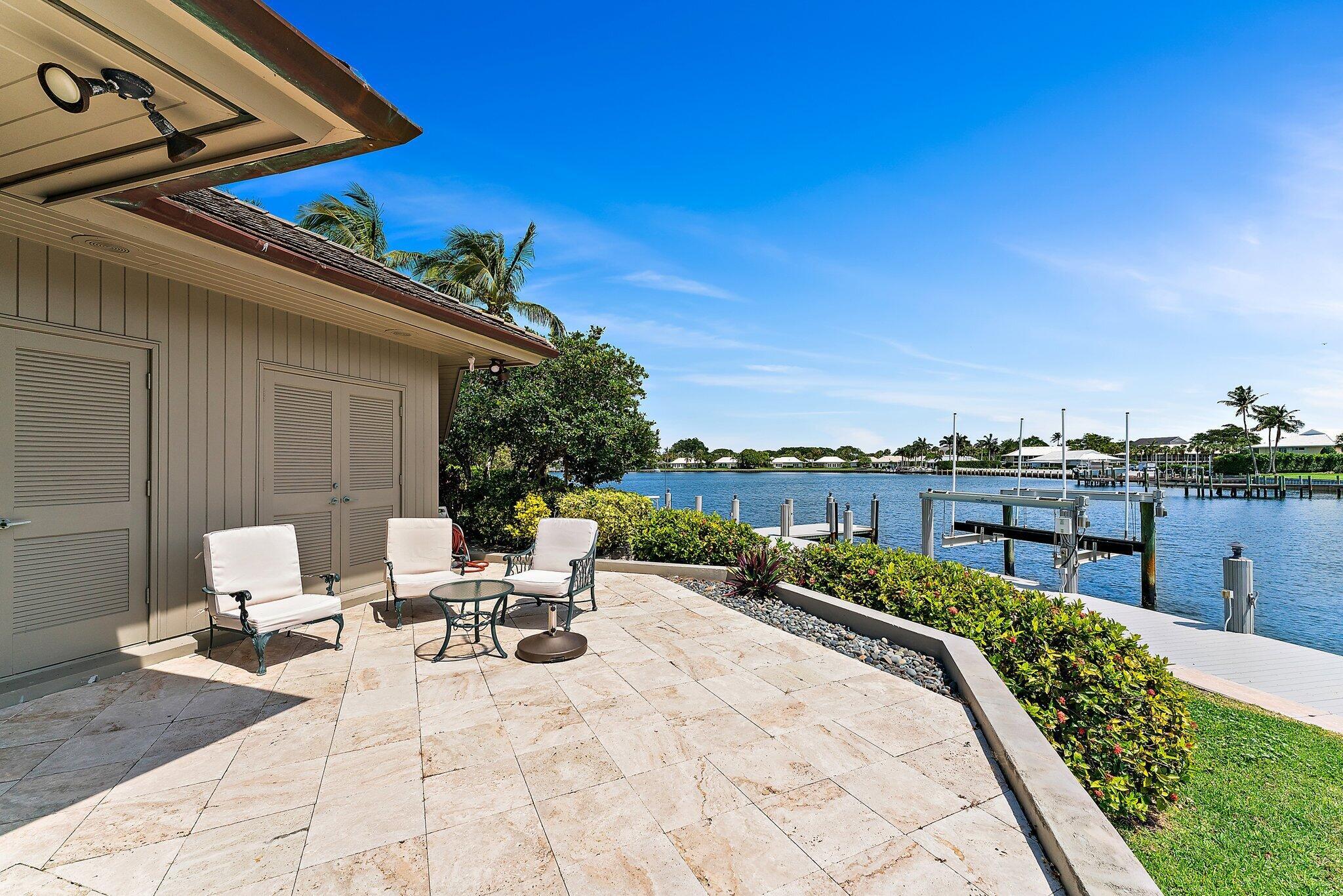 1454 Point Way North Palm Beach, FL 33408