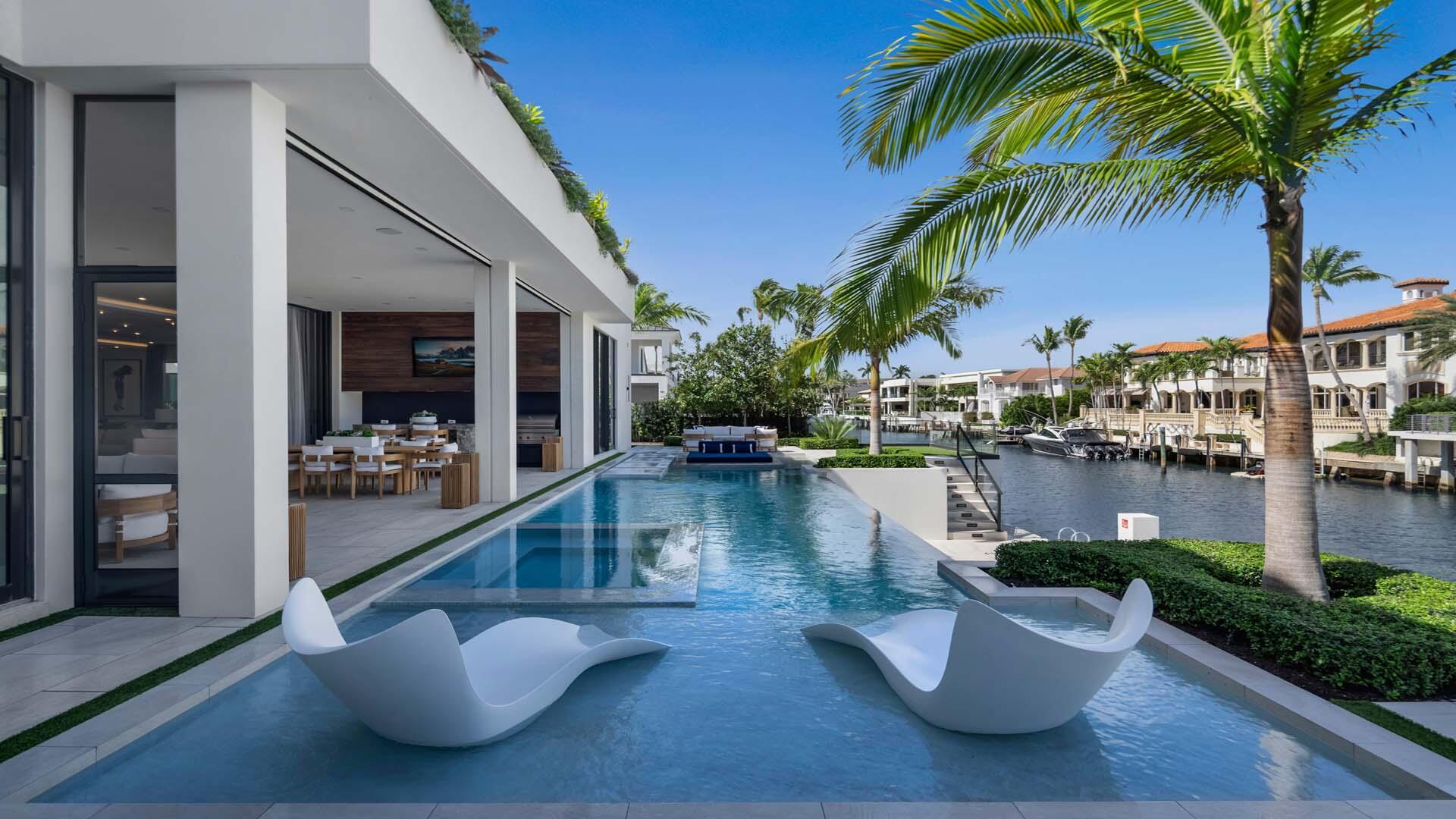 207 W Coconut Palm Rd Boca Raton, FL 33432