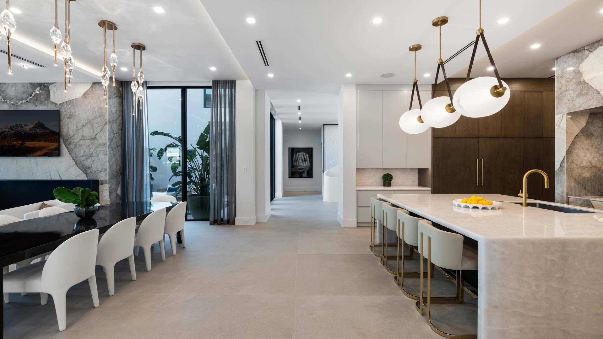 207 W Coconut Palm Rd Boca Raton, FL 33432