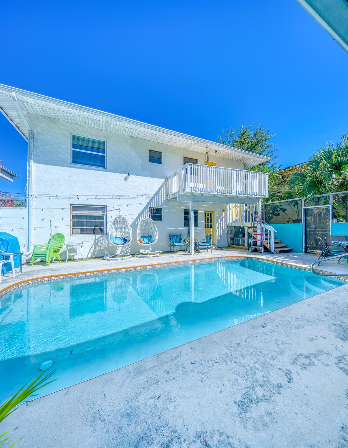 111 N Lakeside Dr #1