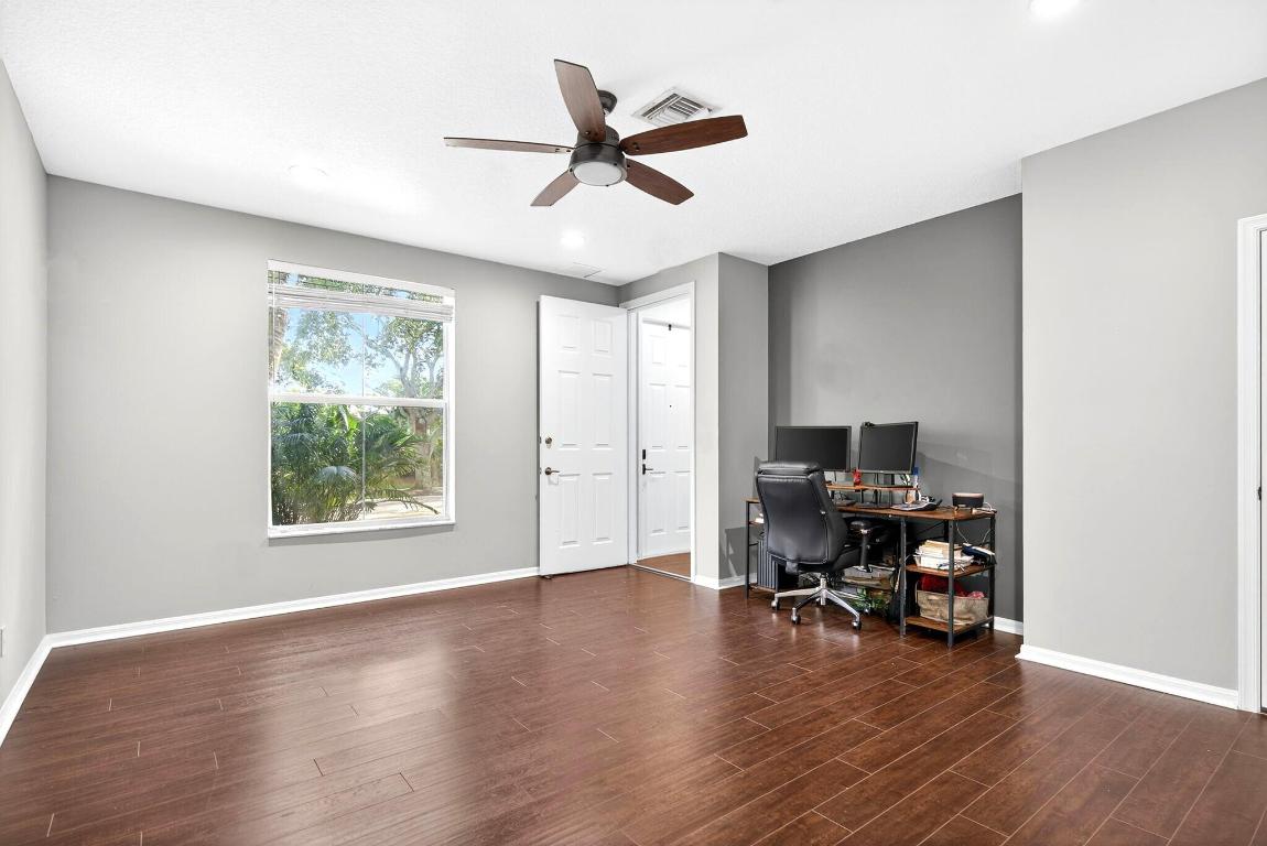 4118 Greenway Jupiter, FL 33458