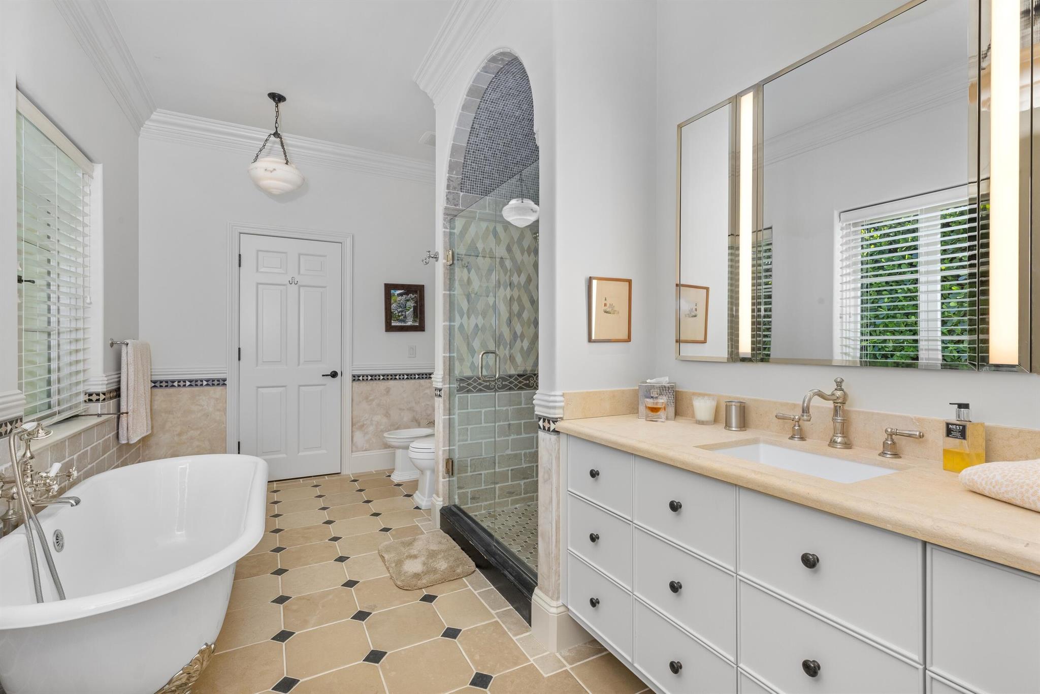 115 Via La Selva Palm Beach, FL 33480