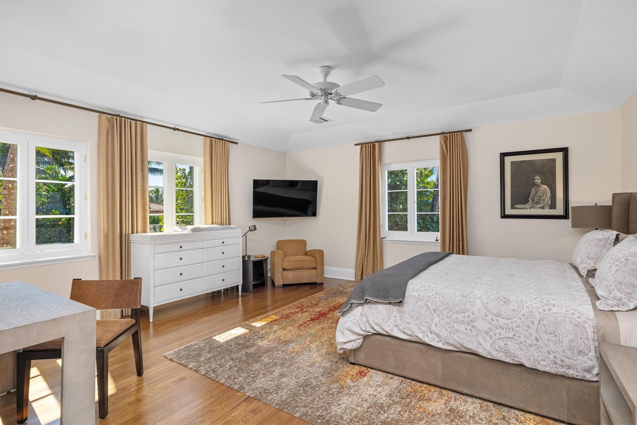 115 Via La Selva Palm Beach, FL 33480