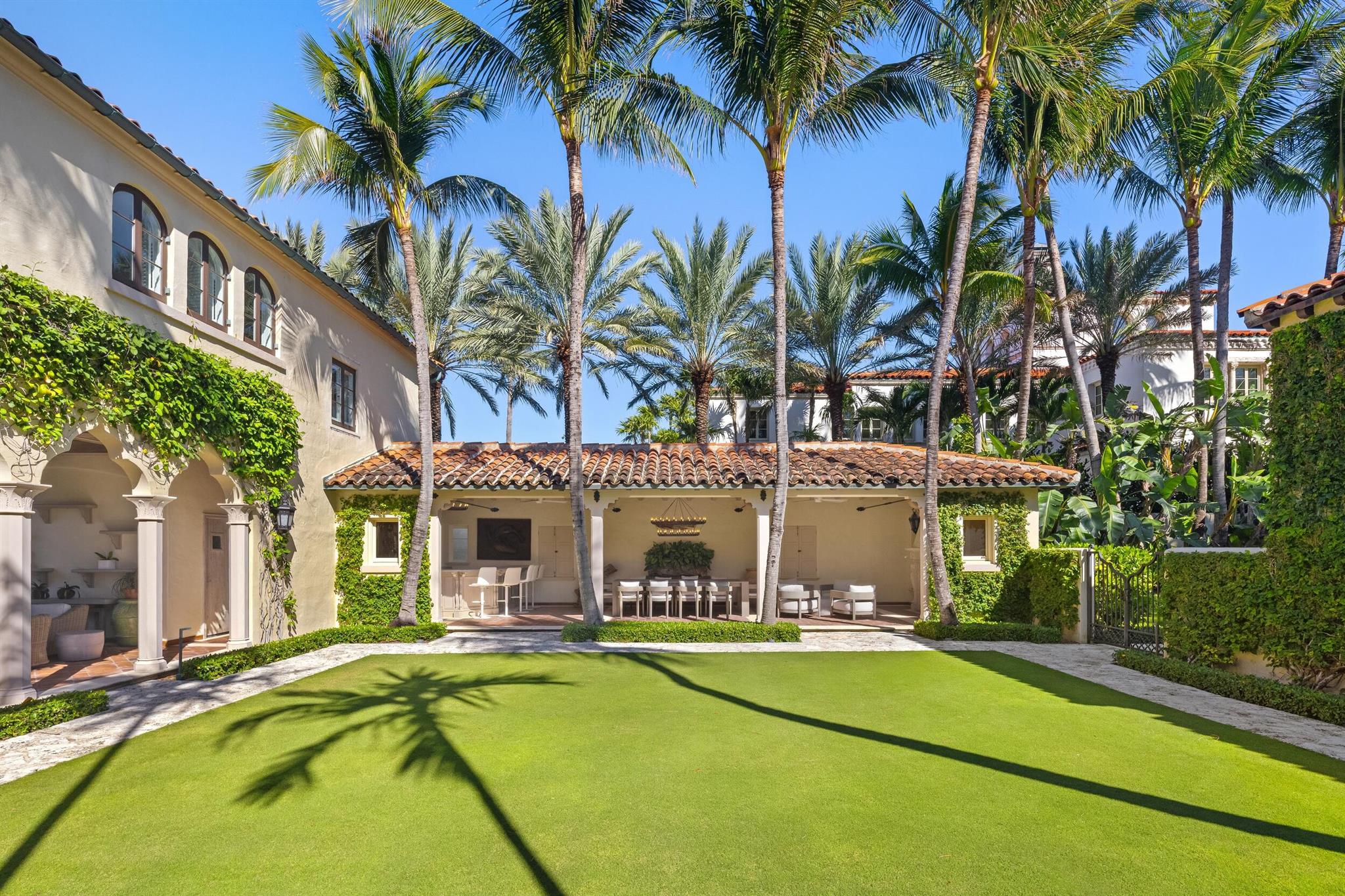 115 Via La Selva Palm Beach, FL 33480