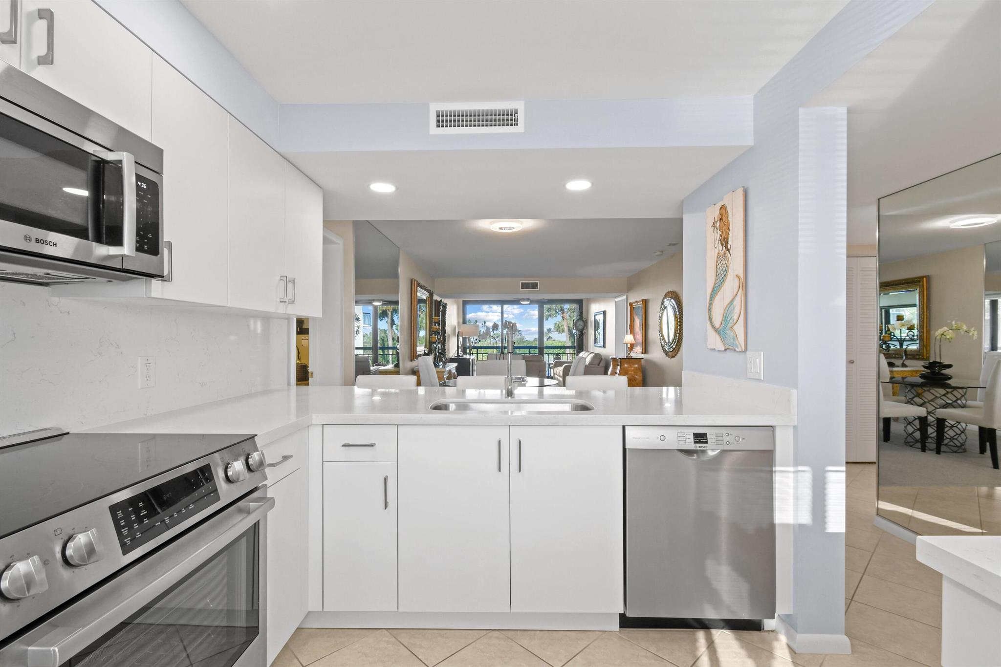 501 S Seas Dr #206 Jupiter, FL 33477