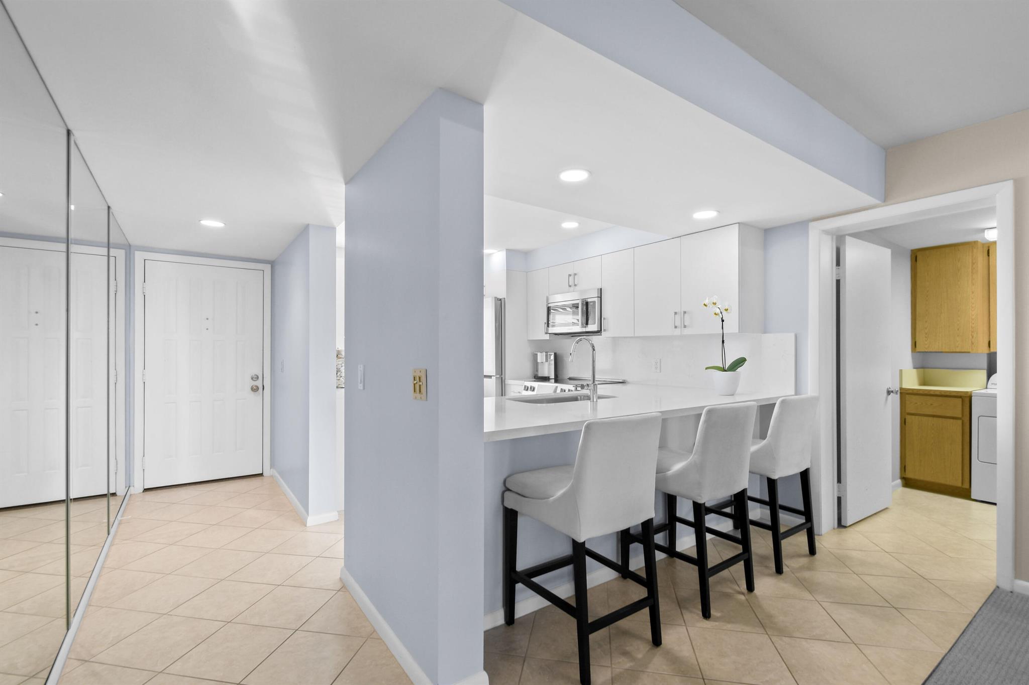 501 S Seas Dr #206 Jupiter, FL 33477