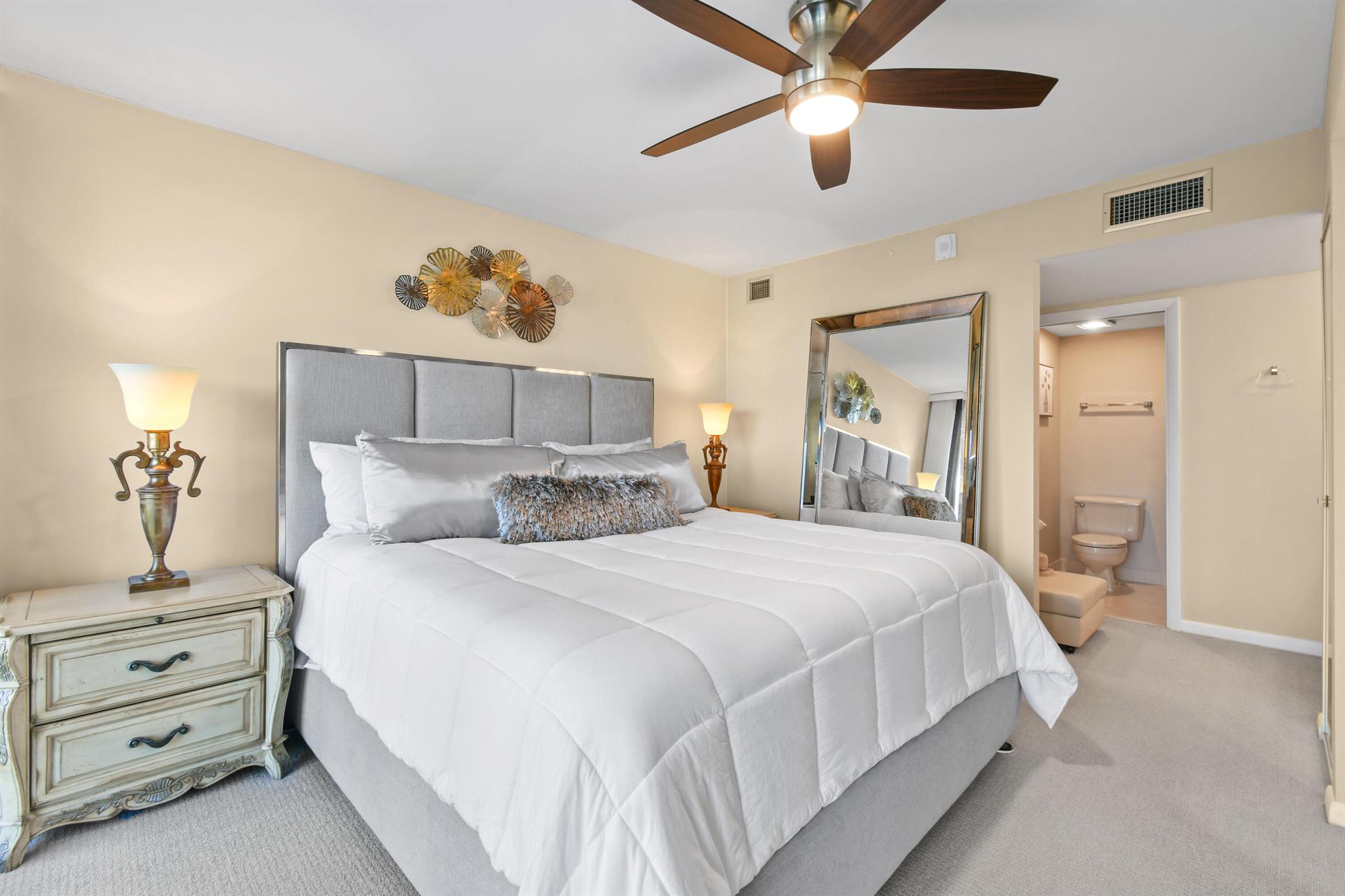 501 S Seas Dr #206 Jupiter, FL 33477