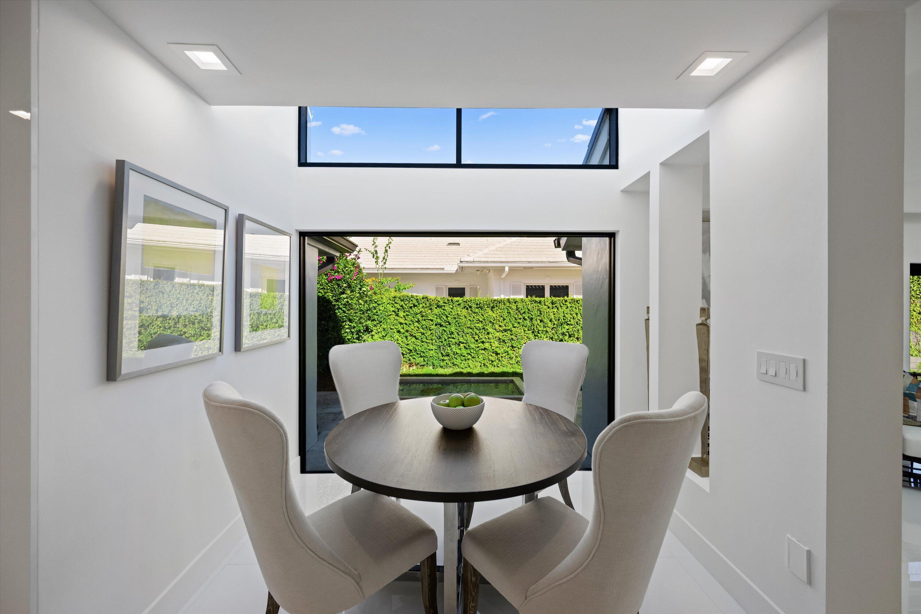 1648 Breakers West West Palm Beach, FL 33411